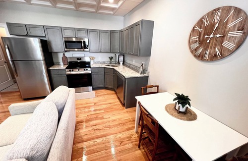 Taunton Apartment | Charming 2-bedroom apartment in Taunton with WiFi, AC