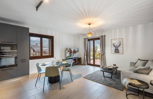 Demi-Quartier Apartment | Charming 2-Bedroom Apartment Near Ski Lifts in Megève