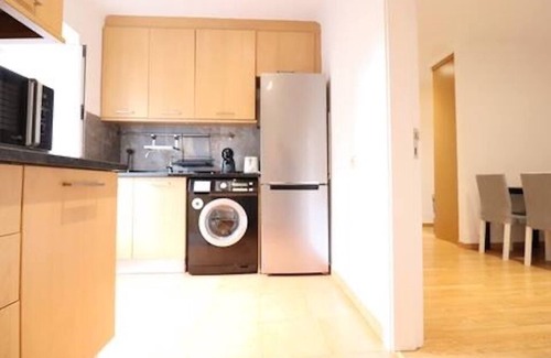 Santa Isabel Apartment | Charming 2-bedroom apartment with AC, WiFi in marvelous Lisboa