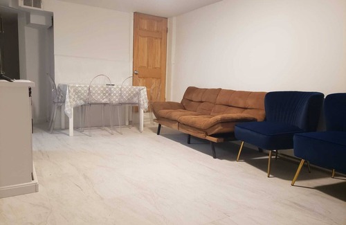 South Jamaica Apartment | Charming 2-bedroom apartment in fabulous Queens with WiFi, AC