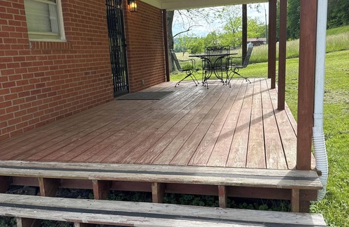 Waynesburg Cottage | Charming 2-bedroom cottage in Brodhead with WiFi and AC