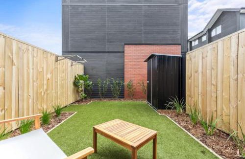 Henderson House | Charming 2 Bedroom Family Home