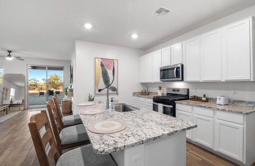 Tucson House | Charming 2-bedroom house in lovely Oro Valley with fitness room, WiFi