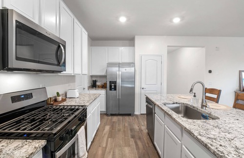Tucson House | Charming 2-bedroom house in lovely Oro Valley with fitness room, WiFi