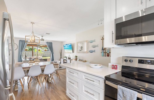 Sebastian Highlands House | Charming 2-bedroom house in superb Sebastian with AC, WiFi