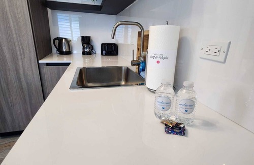 Fajardo House | Charming 2-bedroom house in the heart of the city of Fajardo, PR with WiFi, AC