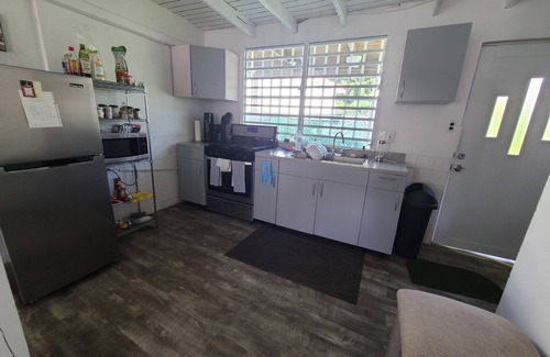 Isabel II House | Charming 2-bedroom house in enchanting Vieques with WiFi, AC