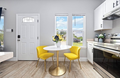 Southeast Houston House | Charming 2-bedroom house Near Downtown