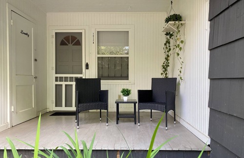 Greater Belhaven House | Charming 2-bedroom house with AC, WiFi in lovely Jackson