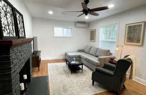 Downtown Eugene House | Charming 2 bedroom house 1 mile from U of O