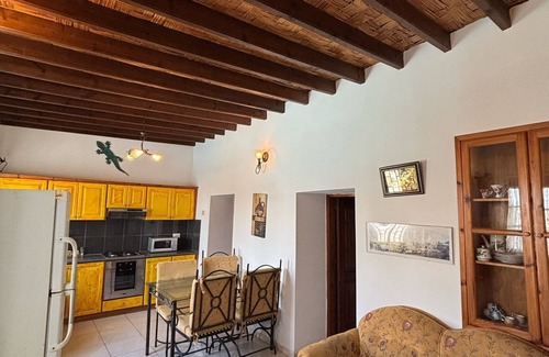 Kyrenia House | Charming 2-bedroom house with WiFi, in Harbour Girne