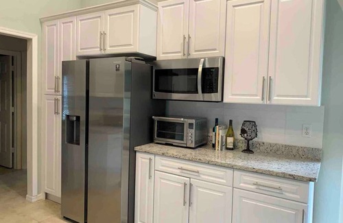 Ocala House | Charming 2-bedroom house in enchanting Ocala with AC