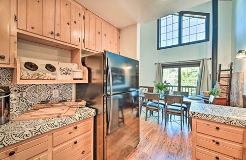 Julian House | Charming 2-bedroom house with AC and hot tub in Julian. Hiking and star gazing!