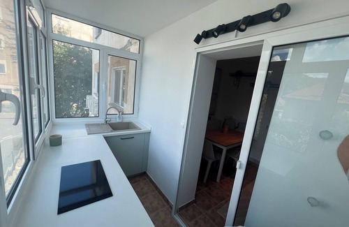 Calimanesti Apartment | Charming 2-bedroom apartment with AC, WiFi in adorable Călimănești