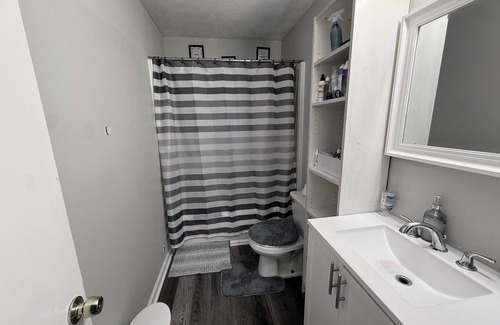 Conyers House | Charming 2-bedroom townhome in wonderful Conyers with WiFi, AC