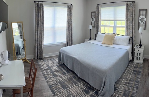 Fort Gibson Other | Charming 2-bedroom farmhouse in marvelous Fort Gibson with all new amenities
