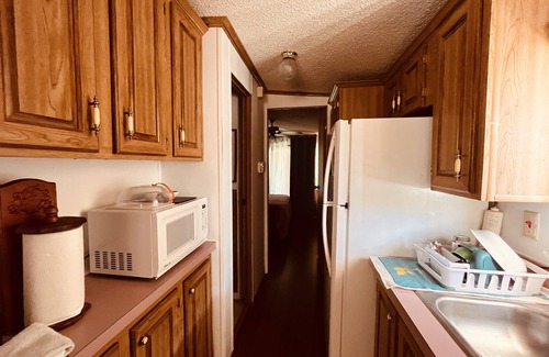 Haines City House | Charming 2-bedroom house in Haines City with AC, WiFi