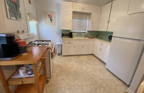 Pecan Valley Apartment | Charming 2 Bedroom! Pet Friendly!