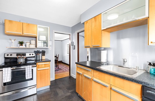 Huntington Woods House | Charming 2 Family Duplex Home | Downtown Royal Oak