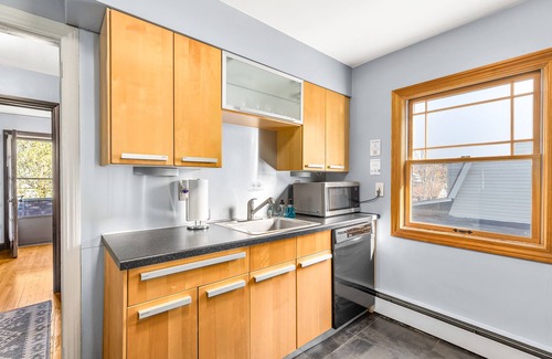 Huntington Woods House | Charming 2 Family Duplex Home | Downtown Royal Oak