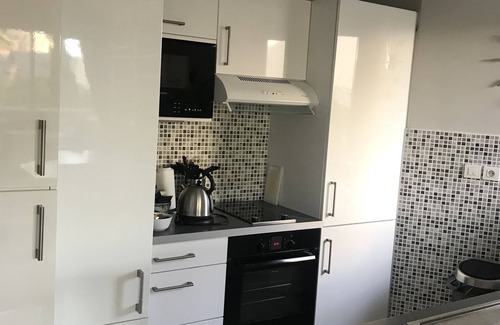 La Baule-Escoublac Apartment | Charming 2-room terrace ideally located in a quiet area - beautiful unobstructed view.