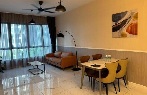 Kampung Pantai Dalam Apartment | Charming 2-Room with Amenities