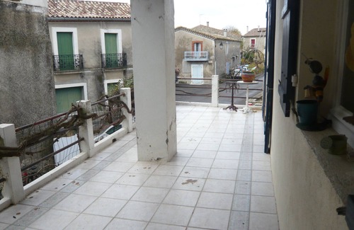 Saint-Clement House | Charming 210 m2 village house on 2 levels with courtyard and terrace
