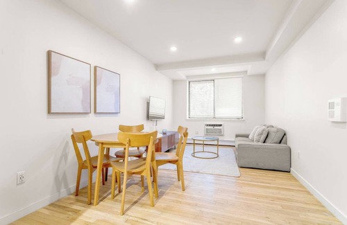 Bowery Apartment | Charming 2bedroom apartment in fabulous New York Walk to Tompkins and SoHo
