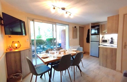 Vignec Apartment | Charming 2BR Apartment for 6 with Terrace, Parking, Ski Locker in Vignec
