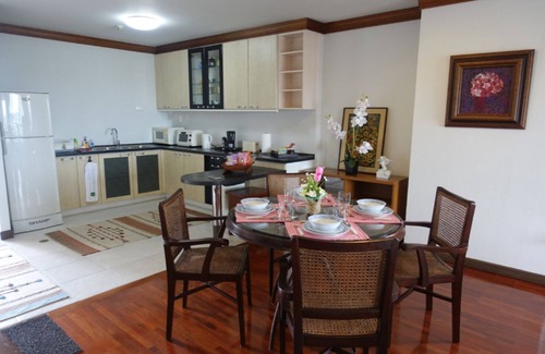 Chiang Mai Condo | Charming 2BR Downtown Chiang Mai