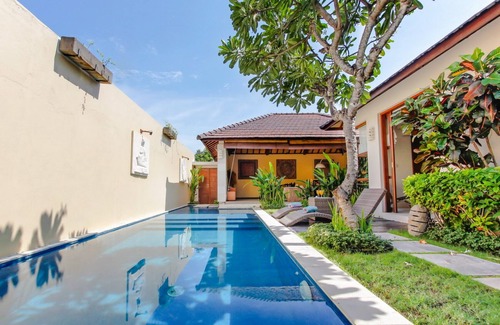 North Legian Villa | Charming 2BR Villa! ONLY 4Min Drive To Kuta Beach! W/Private Swimming Pool!