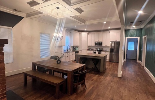 West End House | Charming 3/2 minutes from downtown and all of Atlanta attractions