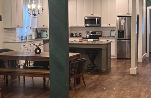 West End House | Charming 3/2 minutes from downtown and all of Atlanta attractions