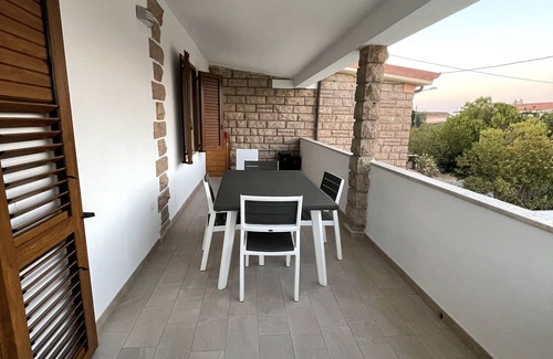 Siniscola Apartment | Charming 3-bedroom apartment in quaint S'Ena e Sa Chitta with large garden
