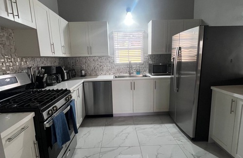 Charlestown House | Charming 3 Bed Room Private Home in Farms Estate Nevis