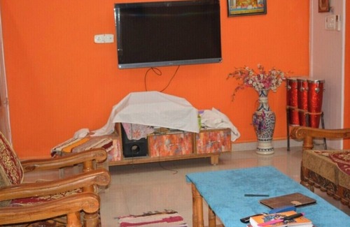 Gwalior House | Charming 3-bedroom bungalow with AC, fitness room in wonderful Gwalior