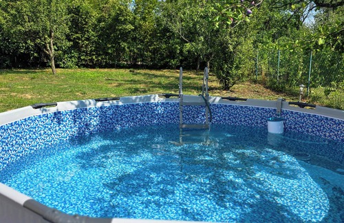 Inija Cottage | Charming 3-bedroom cottage with AC, WiFi in delightful Čortanovci