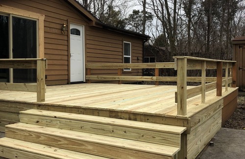Put-in-Bay Cabin | Charming 3-bedroom cabin sleeps 10 Full Linens Provided