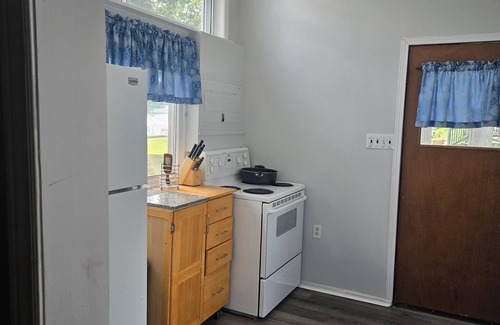 Trent Hills Cottage | Charming 3-bedroom cottage in serene Trent Hills with WiFi