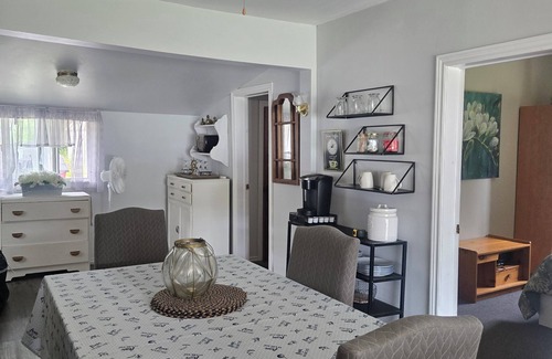 Trent Hills Cottage | Charming 3-bedroom cottage in serene Trent Hills with WiFi