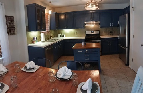 Edmond House | Charming 3-bedroom farm to table home