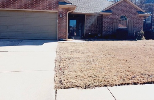 Edmond House | Charming 3-bedroom farm to table home
