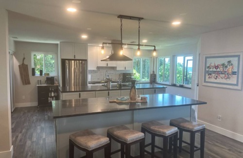 Tropic House | Charming 3-bedroom house in lovely Melbourne with WiFi, AC