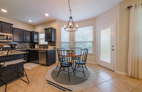 Anderson Mill House | Charming 3 Bedroom Home in North Austin
