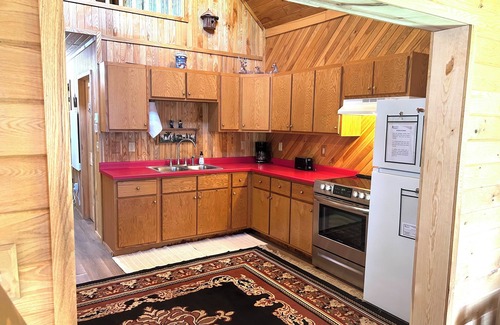 Ojibwa Cabin | Charming 3-bedroom home in beautiful Ojibwa