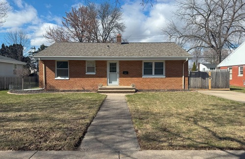 Appleton House | Charming 3-bedroom house with AC and WiFi in Appleton