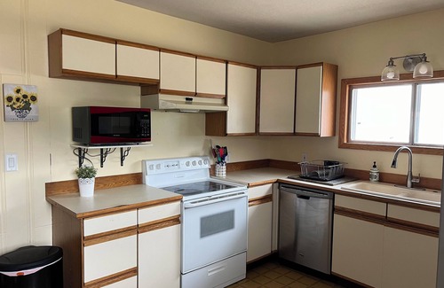 Gardiner House | Charming 3-bedroom house with WiFi, AC in awesome Gardiner near Yellowstone.