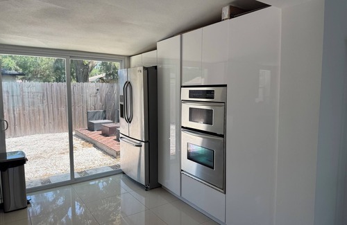 Lake Sarasota House | Charming 3-bedroom house in fantastic Sarasota with WiFi, AC