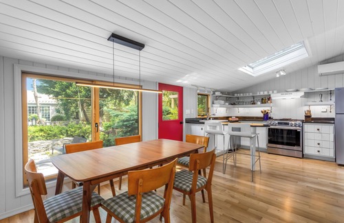 Fire Island Pines House | Charming 3-bedroom house with AC and Hot Tub in the Pines