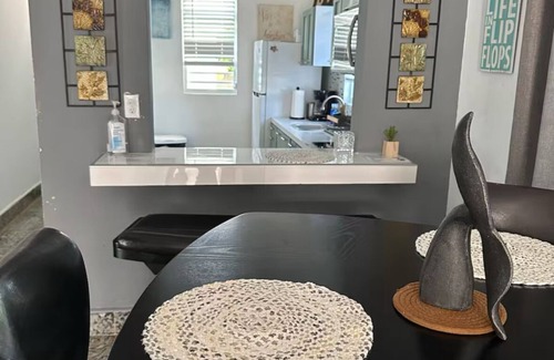Arecibo House | Charming 3-bedroom house in Arecibo with WiFi and AC